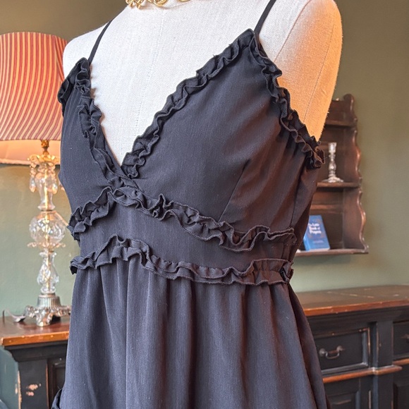 Black Ruffled spaghetti strap Dress - Picture 5 of 15